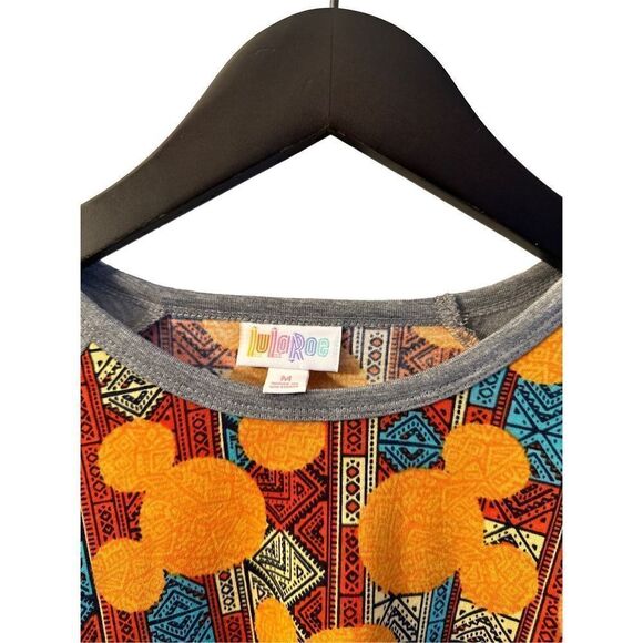 NWT LuLaroe Mickey Mouse Disney top size medium - Picture 4 of 5